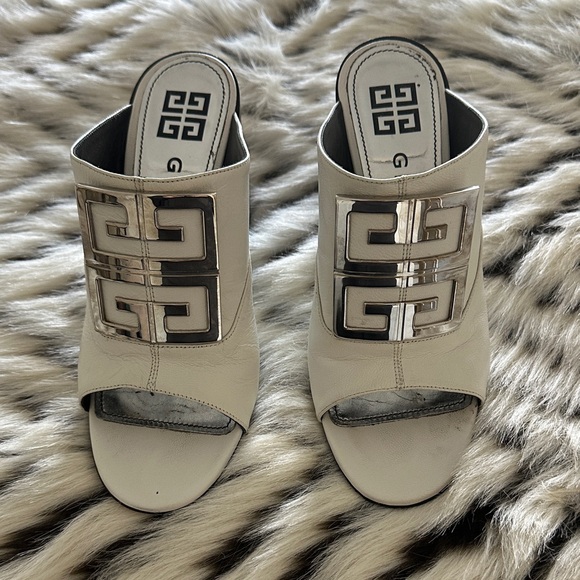 Givenchy Shoes - Givenchy Cream and Gold Mules